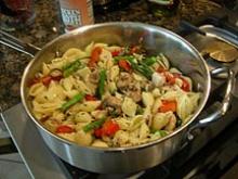 Chicken Macaroni Pot Photo